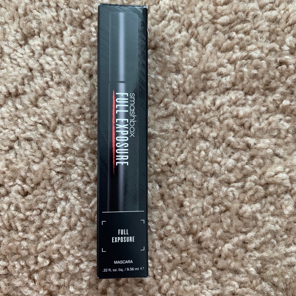 smashbox full exposure mascara in jet black
